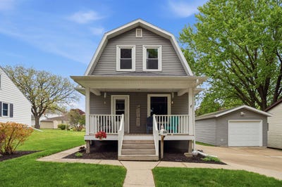 /international/us/330-s-walnut-avenue-new-hampton-ia-110108058183/