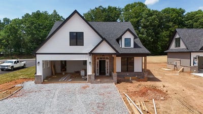 /international/us/105-zion-place-rustburg-va-110109188883/