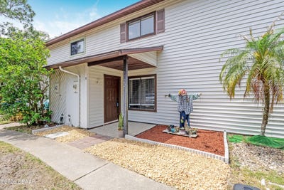 /international/us/322-canal-road-edgewater-fl-110106061786/