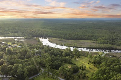 /international/us/8-13-acres-dixie-street-ocean-springs-ms-110101476744/?lang=de