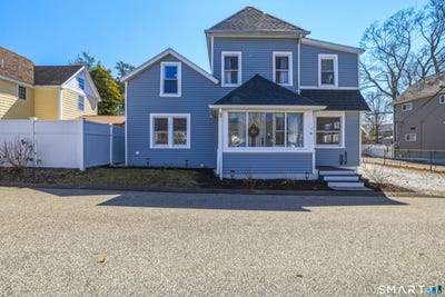 /international/us/6-orchard-street-east-lyme-ct-110107567864/