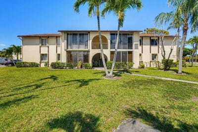 /international/us/5760-pine-wood-drive-greenacres-fl-110107583499/