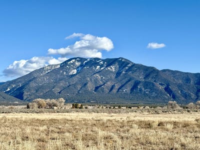 /international/us/tract-a4-hondo-seco-road-7-plus-acres-arroyo-seco-nm-110105642485/