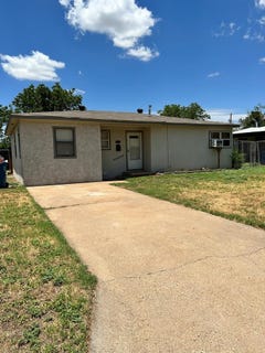 /international/us/805-san-carlos-sweetwater-tx-110106309115/