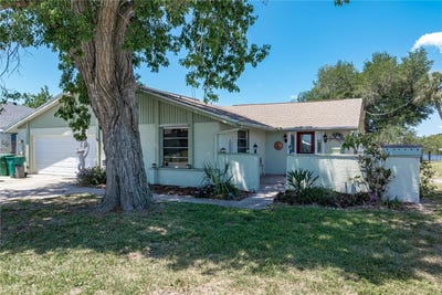 /international/us/174-spring-lake-boulevard-nw-port-charlotte-fl-110120455748/