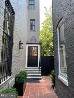 /international/us/3250-n-street-nw-washington-dc-110108417759/