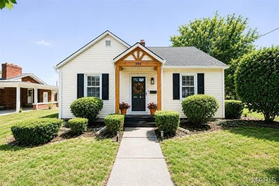 /international/us/501-n-state-street-jerseyville-il-110108719994/
