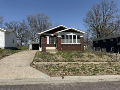 /international/us/218-dulaney-st-slater-mo-110106817669/