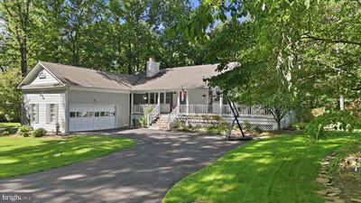/international/us/12024-hamden-court-oakton-va-110108531793/