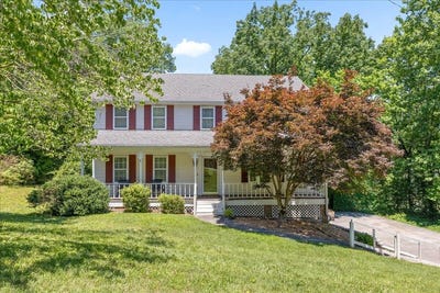 /international/us/421-golden-oaks-drive-hixson-tn-110108582155/