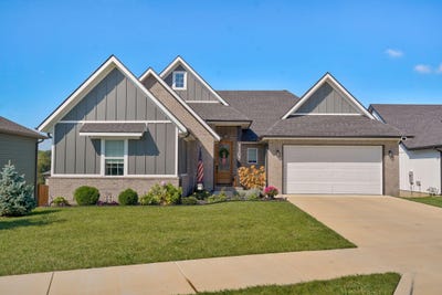 /international/us/1107-s-brooks-avenue-ozark-mo-110110324580/
