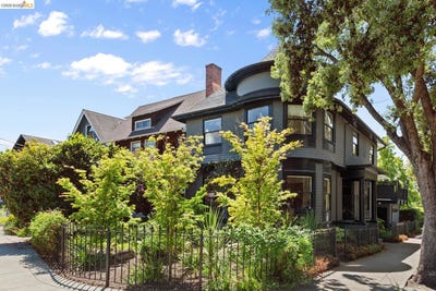 /international/us/2520-russell-st-berkeley-ca-110107633453/