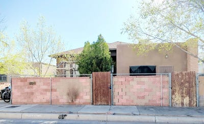 /international/us/1208-3rd-street-nw-albuquerque-nm-110100321636/