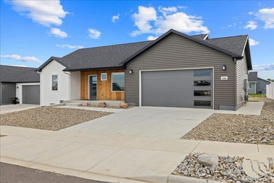 /international/us/944-anacapa-lane-billings-mt-110110365437/