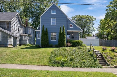 /international/us/1274-woodland-avenue-nw-canton-oh-110108552709/