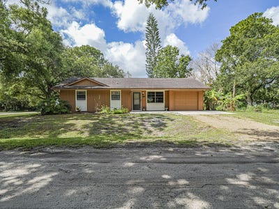 /international/us/8745-24th-street-vero-beach-fl-110108913792/