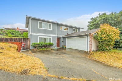 /international/us/3724-carol-street-pinole-ca-110108824916/