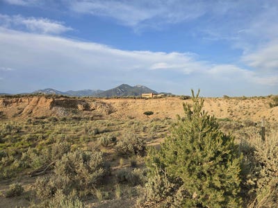 /international/us/tbd-tract-1b-mesa-vista-el-prado-nm-110100919856/