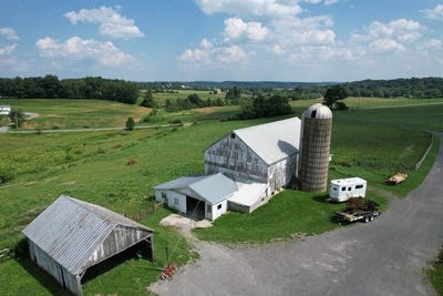 /international/us/169-horseshoe-lane-new-wilmington-pa-110100982848/