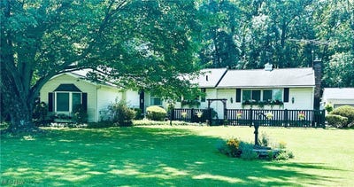 /international/us/7720-rice-road-amherst-oh-110100798973/