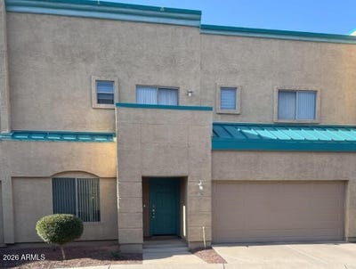 /international/us/1015-s-val-vista-drive-mesa-az-110108303915/