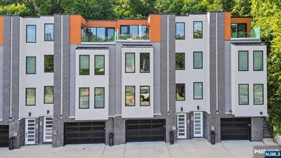 /international/us/367-park-avenue-weehawken-nj-110110086540/