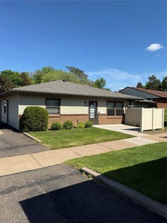 /international/us/3458-miller-street-eau-claire-wi-110108167174/