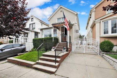 /international/us/107-44-108th-st-richmond-hill-ny-110119520222/
