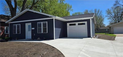 /international/us/610-e-4th-street-albert-lea-mn-110106556662/