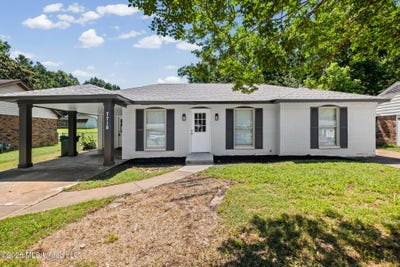 /international/us/7718-charleston-drive-southaven-ms-110108821087/