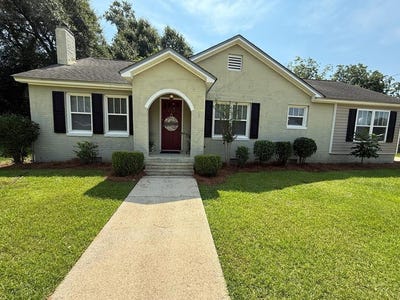 /international/us/203-mitchell-street-headland-al-110100481164/