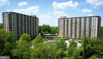 /international/us/5225-pooks-hill-road-bethesda-md-110120464550/