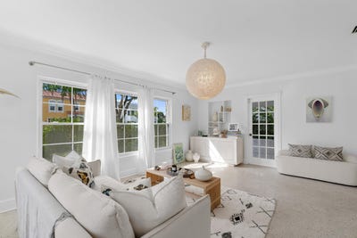 /international/us/143-greymon-drive-west-palm-beach-fl-110106982860/