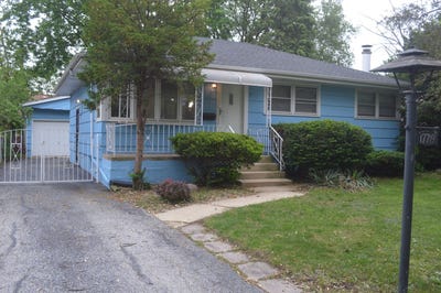 /international/us/17719-burnham-avenue-lansing-il-110108202106/