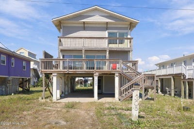 /international/us/1305-n-shore-drive-surf-city-nc-110120588774/