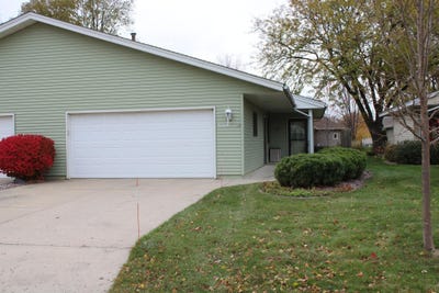 /international/us/520-graham-street-sw-hutchinson-mn-110104201250/
