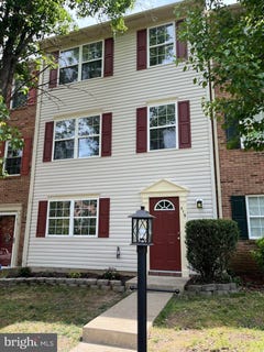 /international/us/519-clint-lane-fredericksburg-va-110107689569/