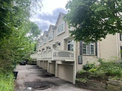 /international/us/998-catherine-street-ann-arbor-mi-110108337476/