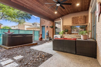 /international/us/8444-library-street-frisco-tx-110106096867/