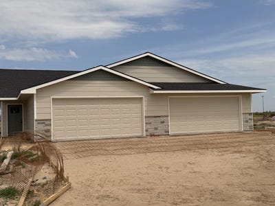 /international/us/2922-s-cedar-crest-wichita-ks-110119333235/