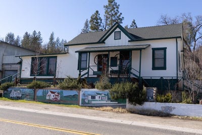 /international/us/32926-road-222-north-fork-ca-110097132955/