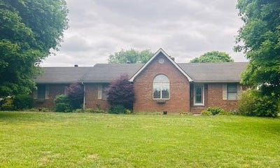 /international/us/3560-saloma-rd-campbellsville-ky-110108059988/