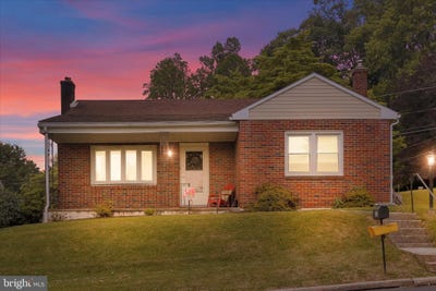 /international/us/430-summit-avenue-reading-pa-110108585702/