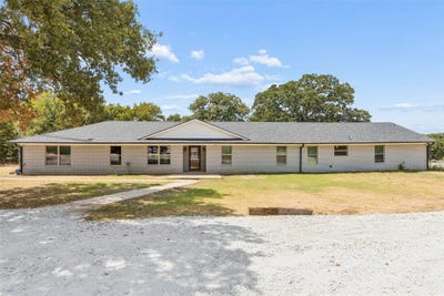 /international/us/1111-riley-road-whitesboro-tx-110110301328/