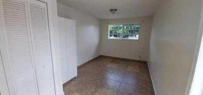 /international/us/17131-nw-44th-avenue-miami-gardens-fl-110108070165/