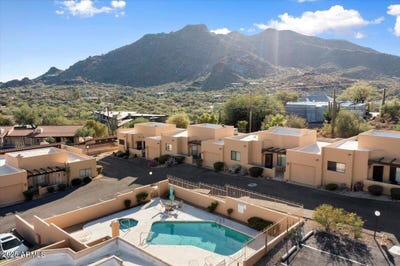 /international/us/37222-n-tom-darlington-drive-carefree-az-110098686688/