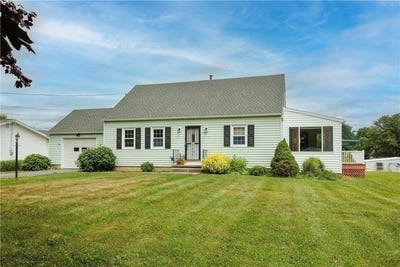 /international/us/1420-martin-road-henrietta-ny-110101112918/