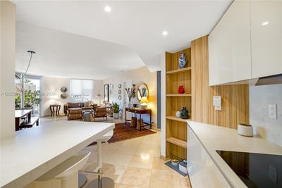 /international/us/701-brickell-key-blvd-miami-fl-110108489095/