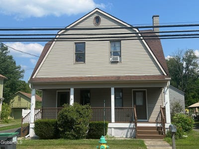 /international/us/38-elm-street-nassau-ny-110100939454/