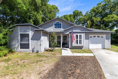/international/us/601-arlington-court-eustis-fl-110107721038/